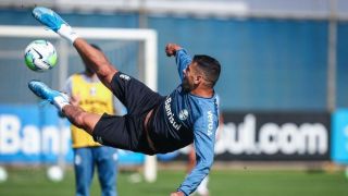 Grêmio encerra preparação para enfrentar o Flamengo com trabalho técnico