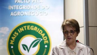 Ministra da Agricultura descarta intervenção em preços e diz que não vai faltar alimento