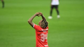Inter leva susto, mas vence América de Cali e segue líder