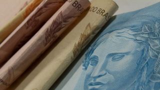 Enquanto alguns candidatos a prefeito multiplicam os seus patrimônios, outros registram perdas milionárias