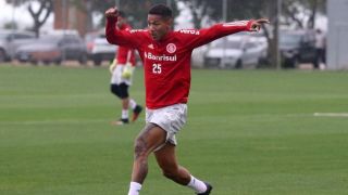 Inter encerra a preparação com treino tático no CT do Parque Gigante