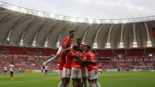 Com derrota do Atlético-MG, Inter termina primeiro turno na liderança do Brasileirão