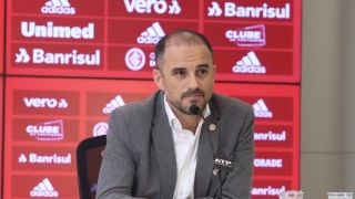 Após classificação na Copa do Brasil, discurso de Rodrigo Caetano desencontra o de Eduardo Coudet