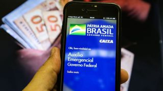 Caixa abre 771 agências para pagar auxílio emergencial