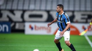 Em coletiva, Diego Souza homenageia Maradona e projeta partida contra o Guarani: ”Jogo muito difícil”