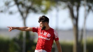 Com Thiago Galhardo suspenso, Yuri Alberto deve ser titular contra o Ceará