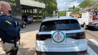 Ex-presidiário acompanhado da namorada de 15 anos é preso com carro roubado na BR-116