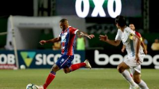 Grêmio perde para o Bahia e segue na zona de rebaixamento do Brasileirão