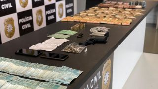 Polícia Civil prende assaltante de carro em São Leopoldo e apreende 74 mil reais, drogas e arma