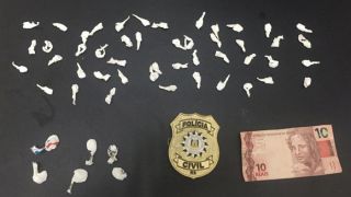Mulher considerada integrante de facção é presa por tráfico de drogas