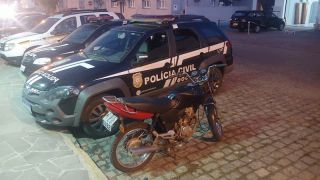 Polícia Civil recupera motocicleta que havia sido furtada em Camaquã