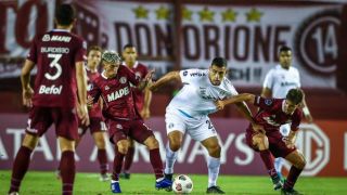 O Grêmio vence o Lanús por 2 a 1 na Copa Sul-Americana