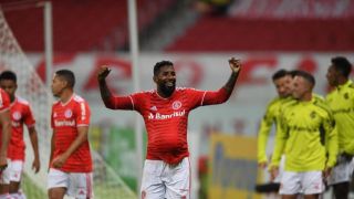 A um mês da despedida, saída de Rodinei do Inter se aproxima