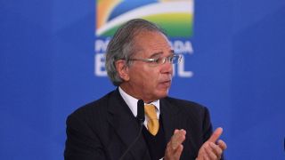 Ministro da Economia diz que reforma tributária ampla é “suicida” e saquearia meio trilhão de reais da União