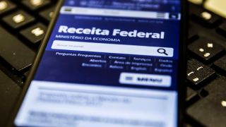 Receita libera consulta a segundo lote de restituição do IR