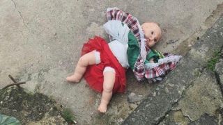 Homem é assassinado e filha de 3 anos leva tiros no pescoço e na cabeça