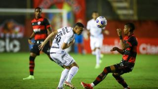 Na Copa do Brasil, Grêmio vence o Vitória por 3 a 0 no primeiro jogo das oitavas de final