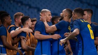 Seleção brasileira vence a Arábia Saudita e avança às quartas