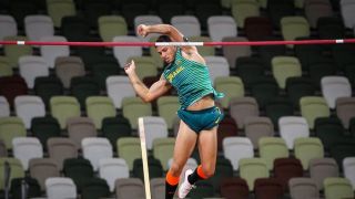 Campeão na Rio 2016, Thiago Braz fica com o bronze no salto com vara em Tóquio