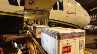 Rio Grande do Sul distribui 118 mil vacinas para serem usadas como primeira dose contra o coronavírus