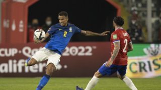 Brasil vence o Chile por 1 a 0 e segue 100% nas Eliminatórias da Copa do Mundo