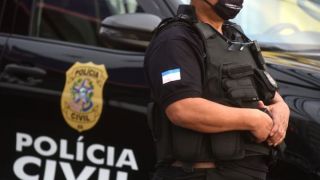 Professor de escola de futebol é preso por suspeita de abusar de aluno de 15 anos em Canoas