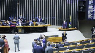 Câmara aprova PEC dos Precatórios em segundo turno