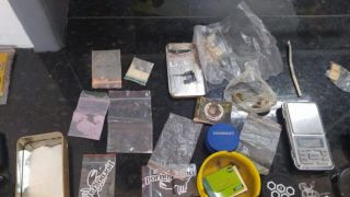 PRF prende traficante com maconha e drogas sintéticas na BR-116, em Tapes