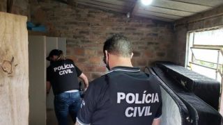 Operação Resbalo da Polícia Civil, em São Lourenço do Sul, cumpre sete mandados de prisão preventiva