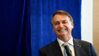 Bolsonaro se filia ao Partido Liberal