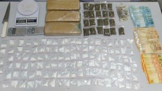 Homem é preso por suspeita de fazer tele-entrega de drogas em Caxias do Sul