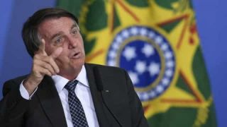 Terceiro ano de governo Bolsonaro é marcado por CPI, pandemia e ameaças à democracia