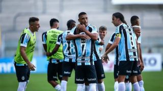Na estreia do time principal, Grêmio vence o São José por 2 a 1 no Campeonato Gaúcho