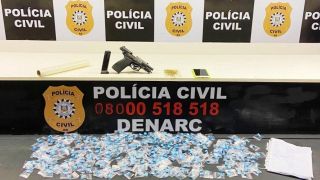Pelo menos 800 papelotes de cocaína são apreendidos em Cachoeirinha, na Região Metropolitana