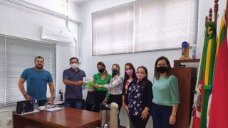 Sistema de Ensino Aprende Brasil é apresentado aos professores do município de Chuvisca