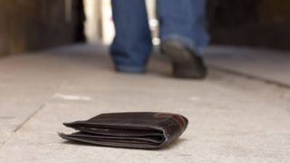 Homem perde a carteira com todos os documentos em Dom Feliciano