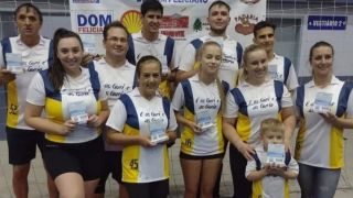 A AADF com o apoio da Prefeitura Municipal, realizou neste domingo, 24/04, no Ginásio Municipal de Esportes de Dom Feliciano, o 2° Torneio Misto de vôlei de quadra