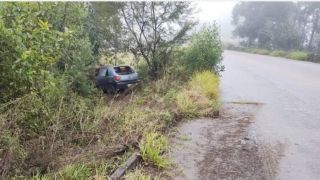 Motorista se envolve em saída de pista na ERS-350, entre Camaquã e Chuvisca