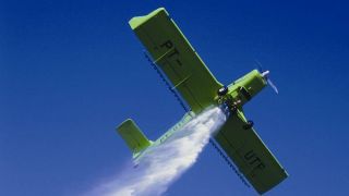 Câmara aprova uso de avião agrícola no combate a incêndio florestal