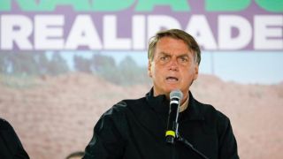 Bolsonaro diz que o aborto legal realizado em uma menina de 11 anos é “inadmissível”