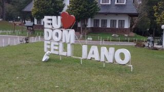 Letreiro de Dom Feliciano foi danificado devido a chuva