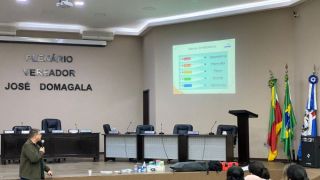 Professores e funcionários passam por formação sobre Primeiros Socorros