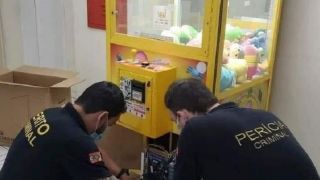 Instituto Geral de Perícias aponta fraudes em máquinas de bichinhos de pelúcia