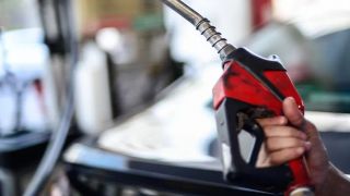 Preço médio da gasolina no Brasil tem nova queda e vai a R$ 5,04