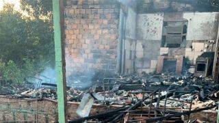 Família morre durante incêndio residencial em Arroio dos Ratos