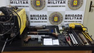 Fábrica clandestina de armas de fogo é descoberta no Norte do Rio Grande do Sul