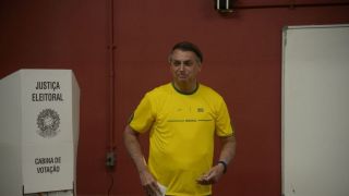 Bolsonaro pede que os seus eleitores “mantenham o foco” no segundo turno