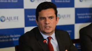 Sérgio Moro declara apoio a Bolsonaro no segundo turno “contra o projeto de poder do PT”