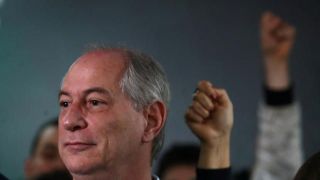 Sem citar nome de Lula e do PT, Ciro Gomes endossa apoio do PDT no 2º turno