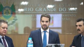 Leite nomeia quase 90 CCs em três dias às vésperas de votação decisiva na Assembleia